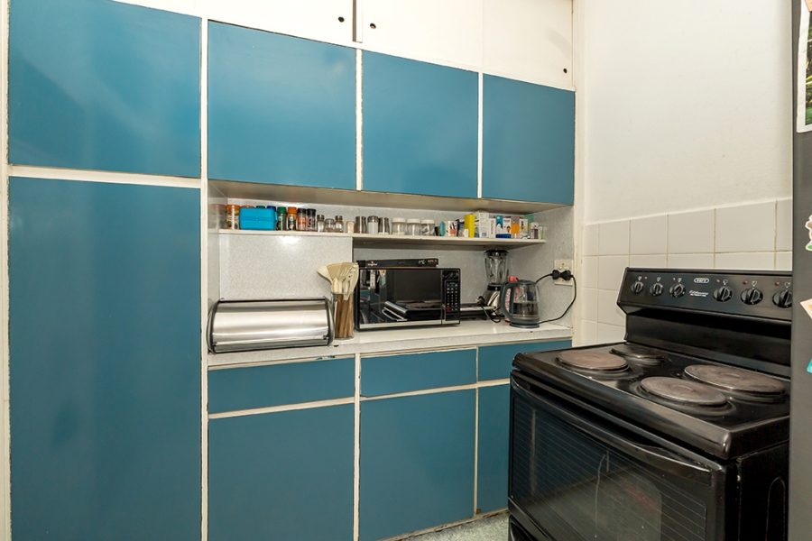 To Let 3 Bedroom Property for Rent in Green Point Western Cape